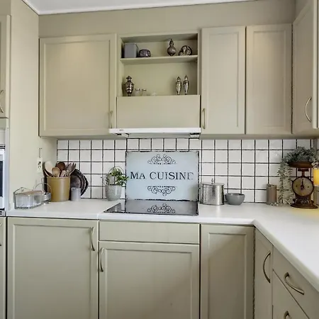 Lovely Home In Gudhjem With Wifi Gudhjem